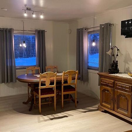Koselig Hus I Sentrum Av Olderfjord Russenes 외부 사진